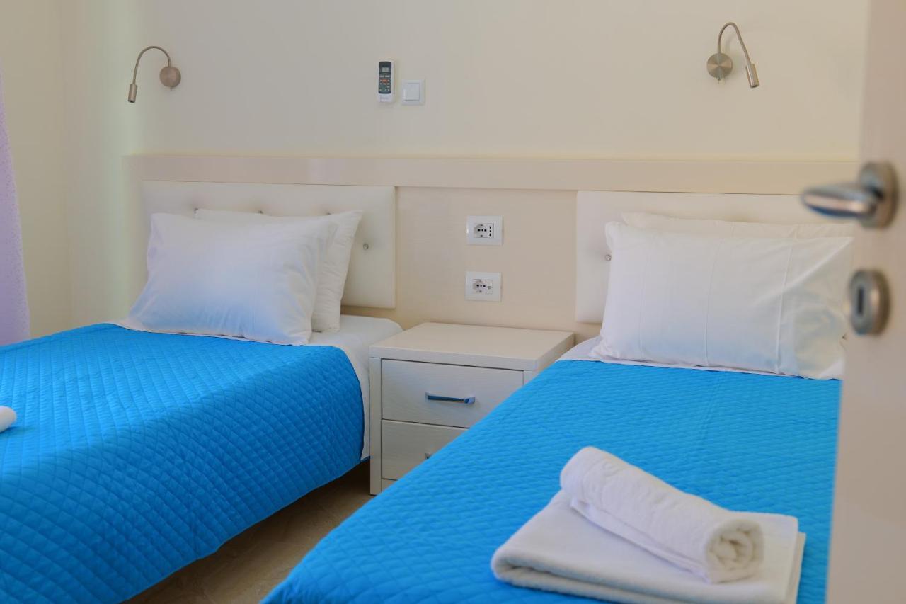 Sunny Holiday Sarande Exterior photo